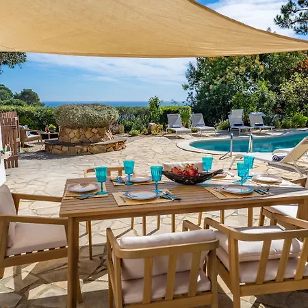 Casa Palmera Con Piscina Privada Vistas Al Mar Y Aire Acondicionado * Tossa de Mar